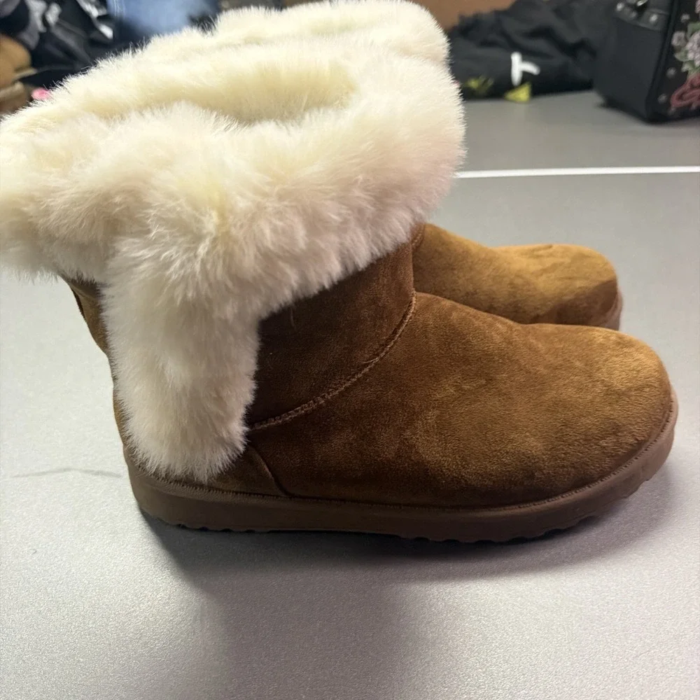 So Goods For‎ Life Paulina BrownFurry Boots - Womens 8 Great